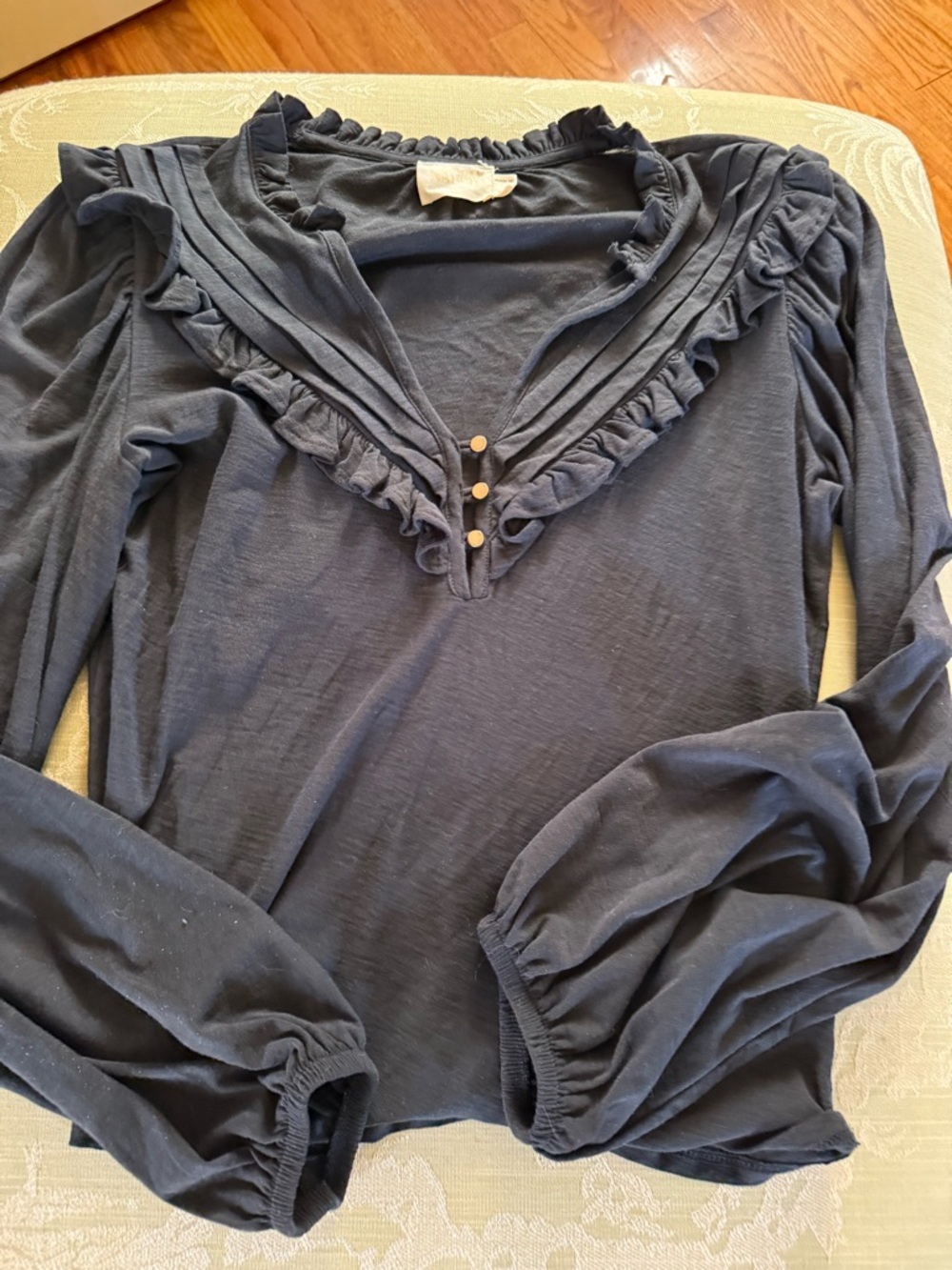 NWOT Nation LTD Women’s Black Ruffle V-Neck Long Sleeve Cotton Top